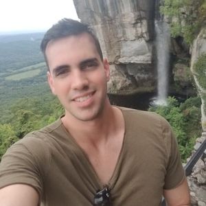 Meet your Posher, Leandro